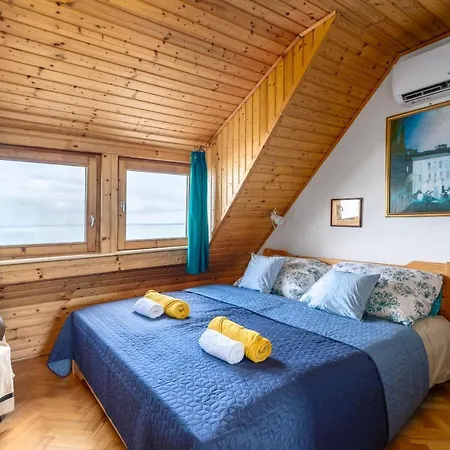 Hegyszeli Haz Appartement Tihany